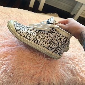Volley High Leap Patterned Sneakers